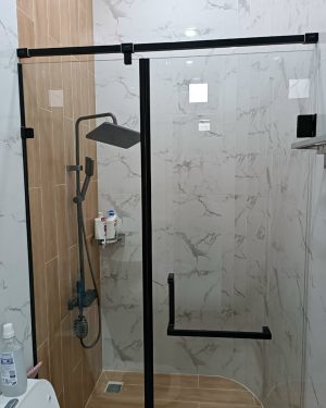 Phòng Tắm Kính 8 Phong Tam Kinh 1