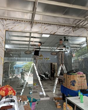 Cửa Kính cường lực Quý Đại Phát